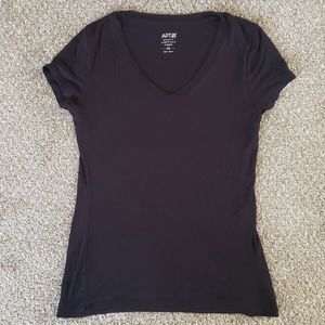Apt 9 V-Neck Shirt